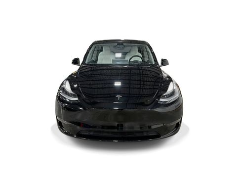 Certified 2023 Tesla Model Y Long Range AWD/4WD image 2