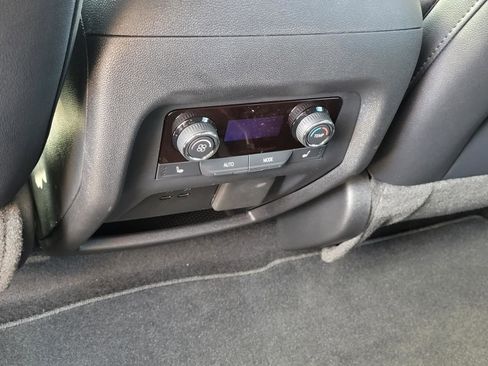 New 2026 Chevrolet Traverse High Country AWD/4WD image 13