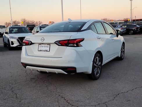 New 2025 Nissan Versa SV w/ Trunk Package image 10