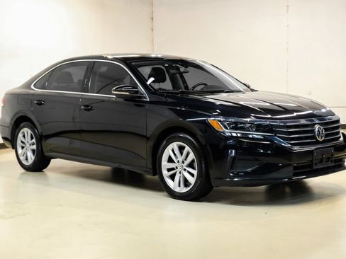Used 2020 Volkswagen Passat 2.0T SE FWD image 6