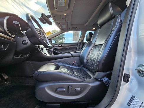 Used 2016 Nissan Maxima Platinum FWD image 15