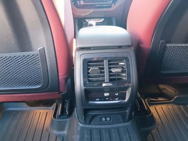 Used 2023 BMW X3 sDrive30i w/ Premium Package RWD image 12