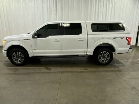 Used 2016 Ford F150 XLT w/ Equipment Group 302A Luxury image 7