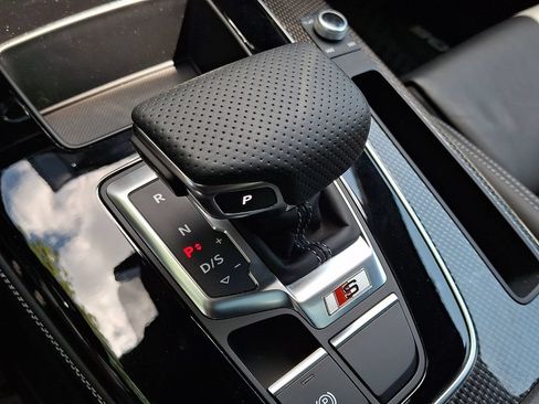 Certified 2024 Audi SQ5 Premium Plus AWD/4WD image 17