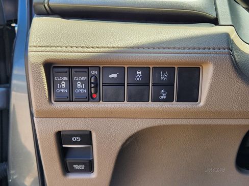 Used 2019 Honda Odyssey EX-L image 23