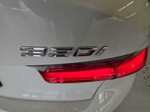 Used 2019 BMW 330i Sedan w/ Convenience Package RWD image 5