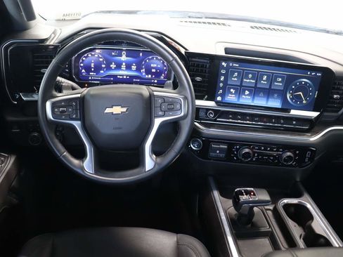 Certified 2024 Chevrolet Silverado 1500 LTZ w/ Z71 Off-Road Package image 11