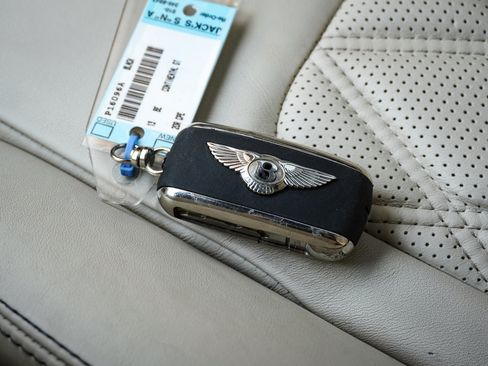 Used 2013 Bentley Continental GT AWD/4WD image 36