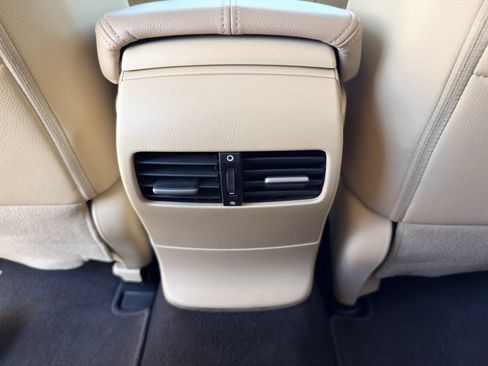 Used 2011 Honda Crosstour EX-L image 18