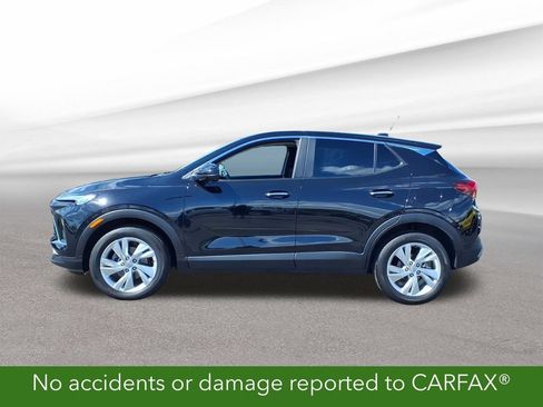 Certified 2024 Buick Encore GX Preferred w/ Comfort Package FWD image 2