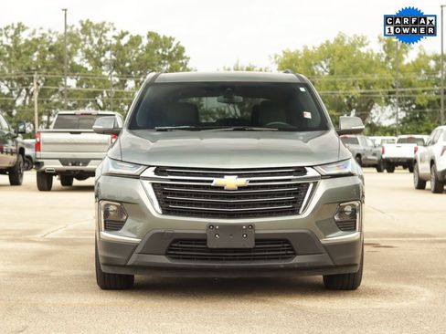 Used 2023 Chevrolet Traverse LT w/ LPO, Floor Liner Package AWD/4WD image 2