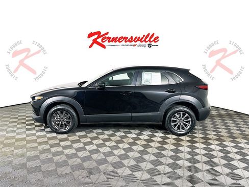 Used 2021 MAZDA CX-30 FWD 2.5 S image 4