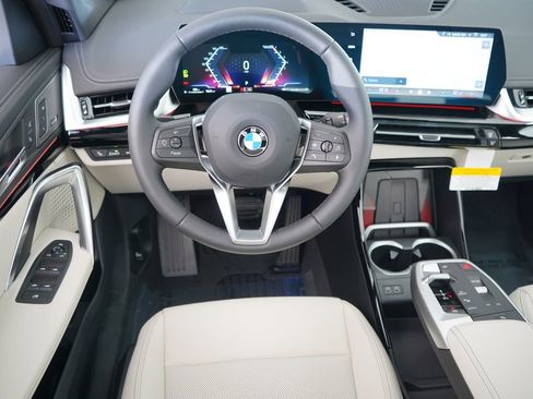 New 2026 BMW X1 xDrive28i w/ Technology Package image 16