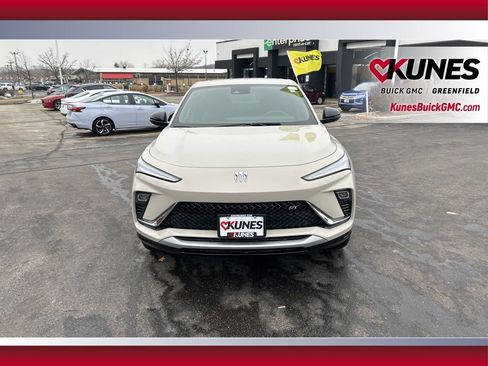 New 2026 Buick Envista Sport Touring w/ Studio Series image 13