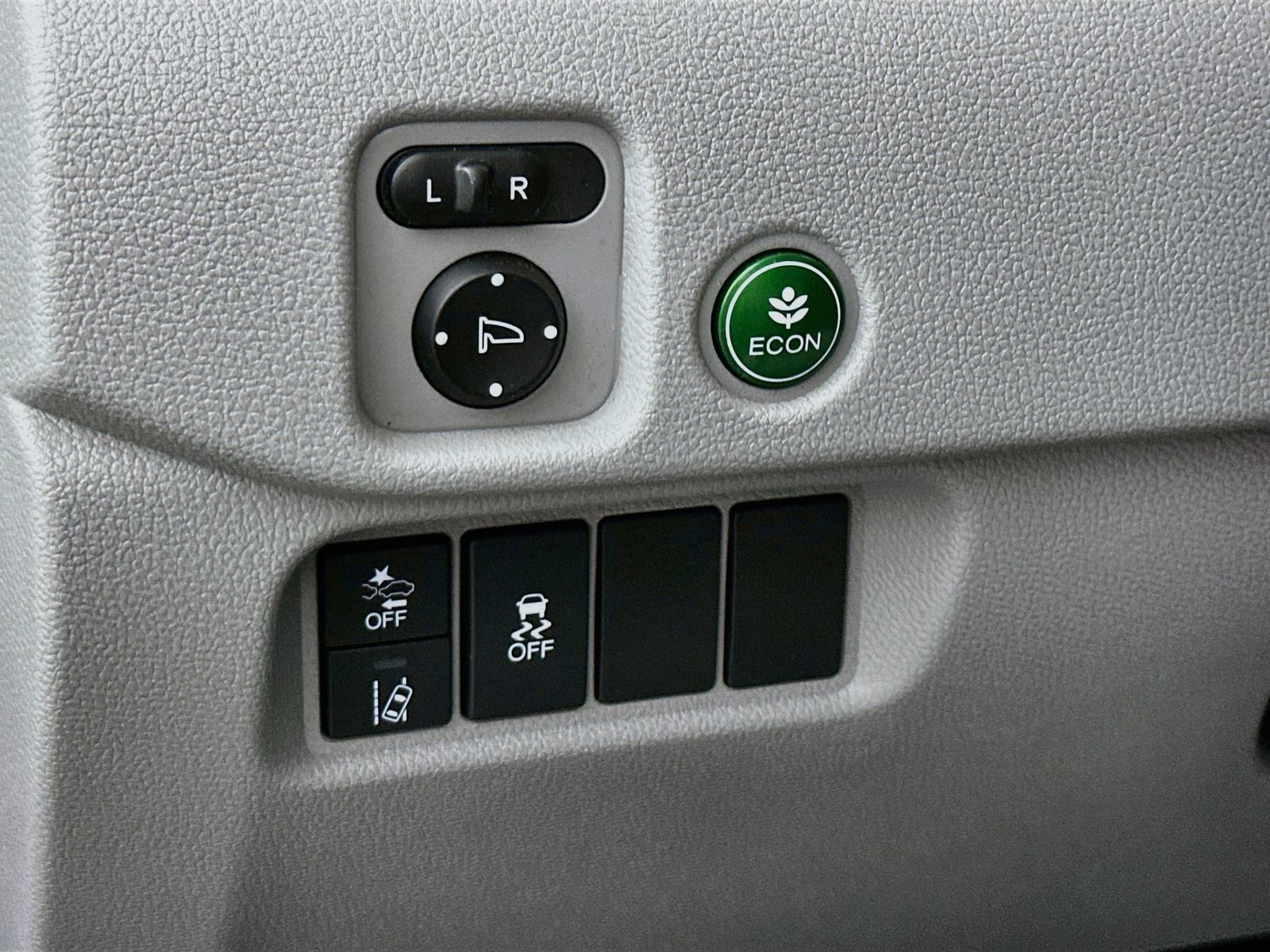 Used 2019 Honda Pilot LX image 11