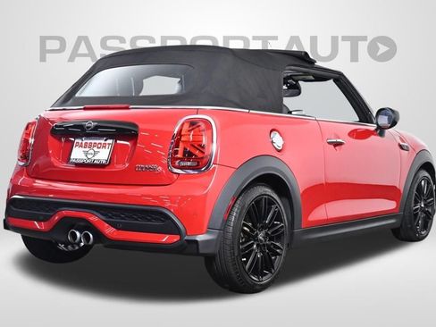 Used 2024 MINI Cooper S w/ Signature Upholstery Package FWD image 14