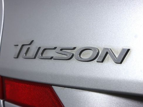 Used 2019 Hyundai Tucson SE w/ Cargo Package AWD/4WD image 34