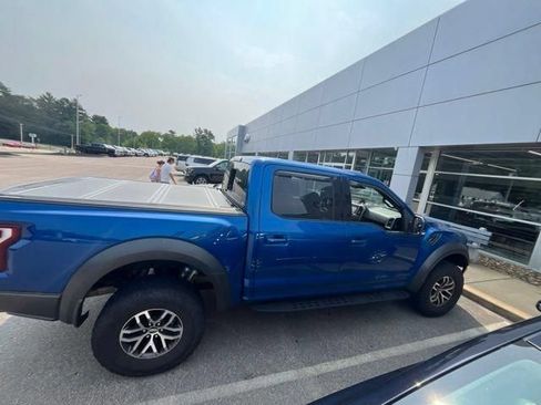 Used 2018 Ford F150 Raptor w/ Equipment Group 802A Luxury AWD/4WD image 4