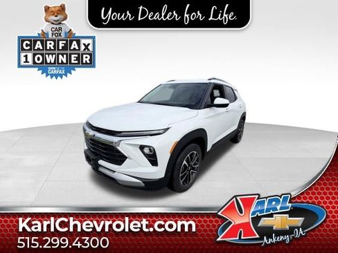 Used 2025 Chevrolet TrailBlazer LT w/ Convenience Package image 1