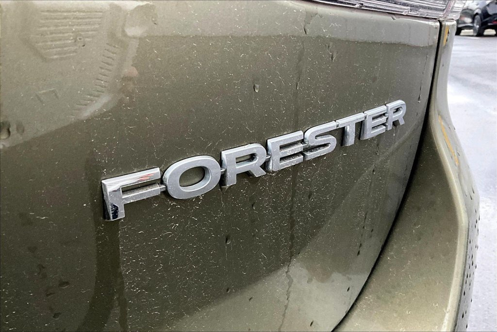 Used 2024 Subaru Forester Limited AWD/4WD image 24