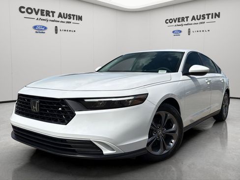 Used 2024 Honda Accord EX image 1