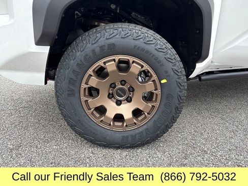 New 2025 Toyota Tacoma Trailhunter image 22