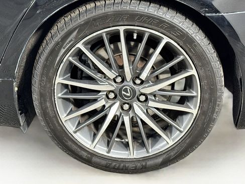 Used 2013 Lexus LS 460 AWD w/ F-Sport Pkg image 9