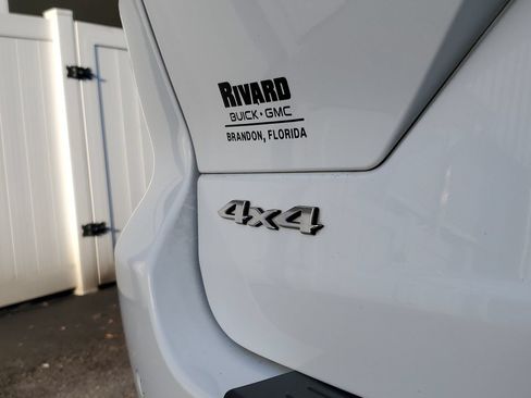 Used 2022 Jeep Grand Cherokee Summit AWD/4WD image 9