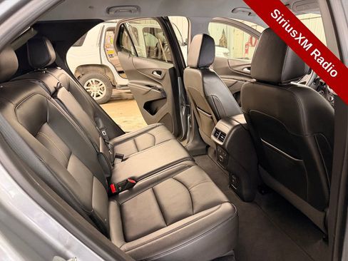 Used 2023 Chevrolet Equinox Premier image 37