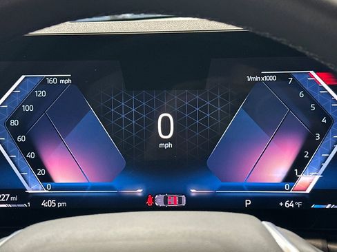 Certified 2023 BMW 330i Sedan w/ Convenience Package image 18