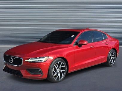 Used 2020 Volvo S60 T5 Momentum