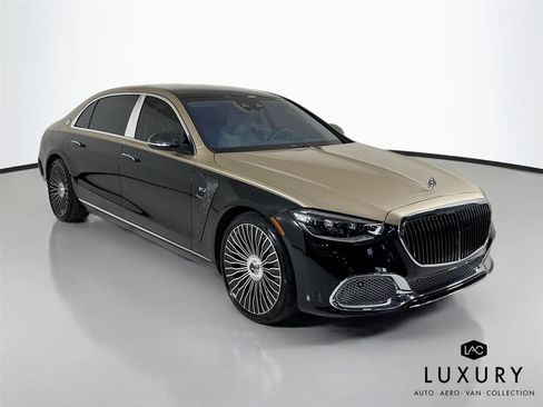 Used 2025 Mercedes-Benz Maybach S 680 4MATIC image 3