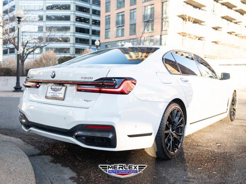 Used 2020 BMW 750i xDrive w/ Executive Package image 7