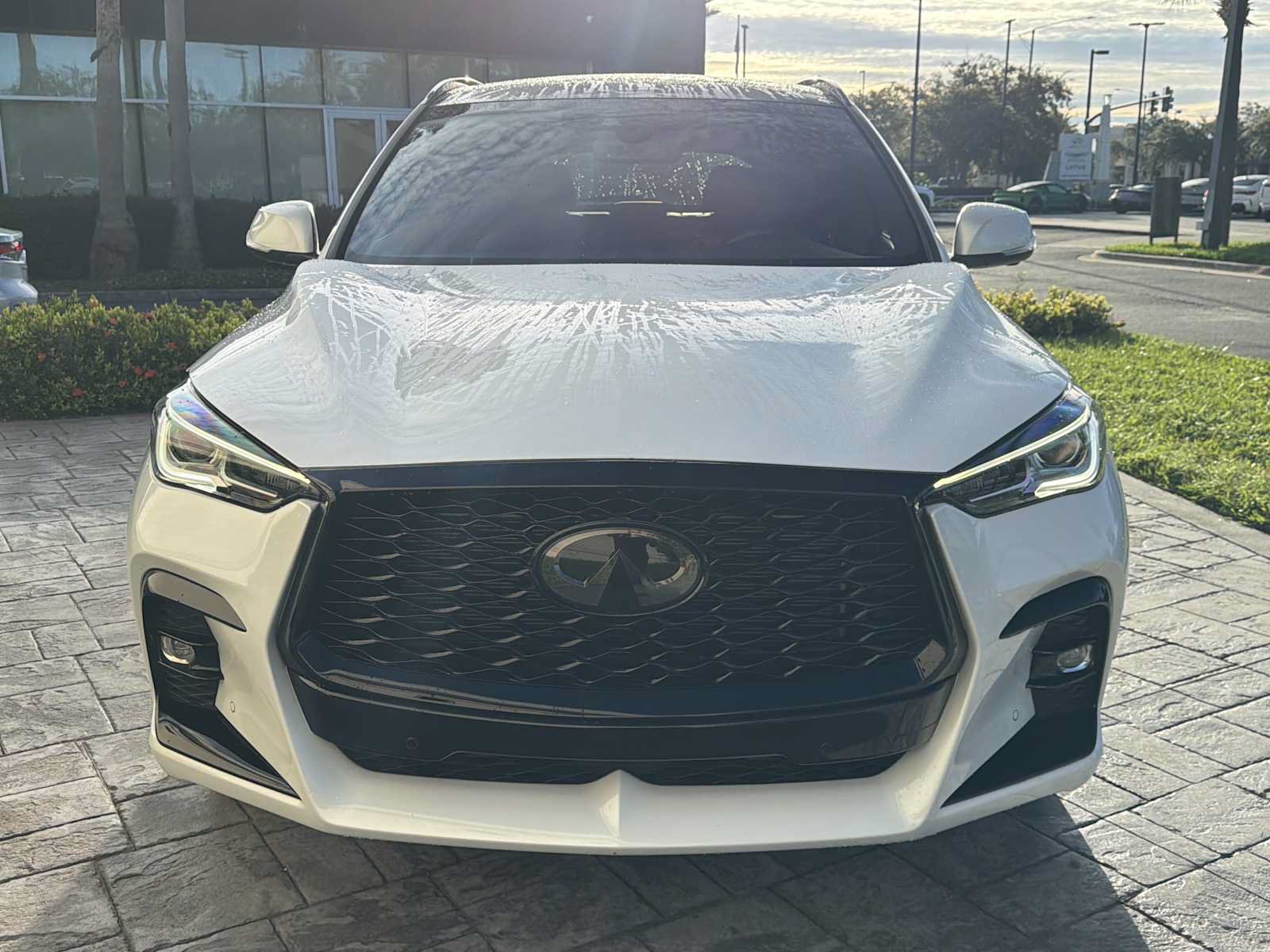 Used 2024 INFINITI QX50 Sport FWD image 9