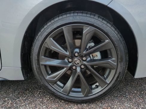 Certified 2025 Toyota Corolla SE image 11