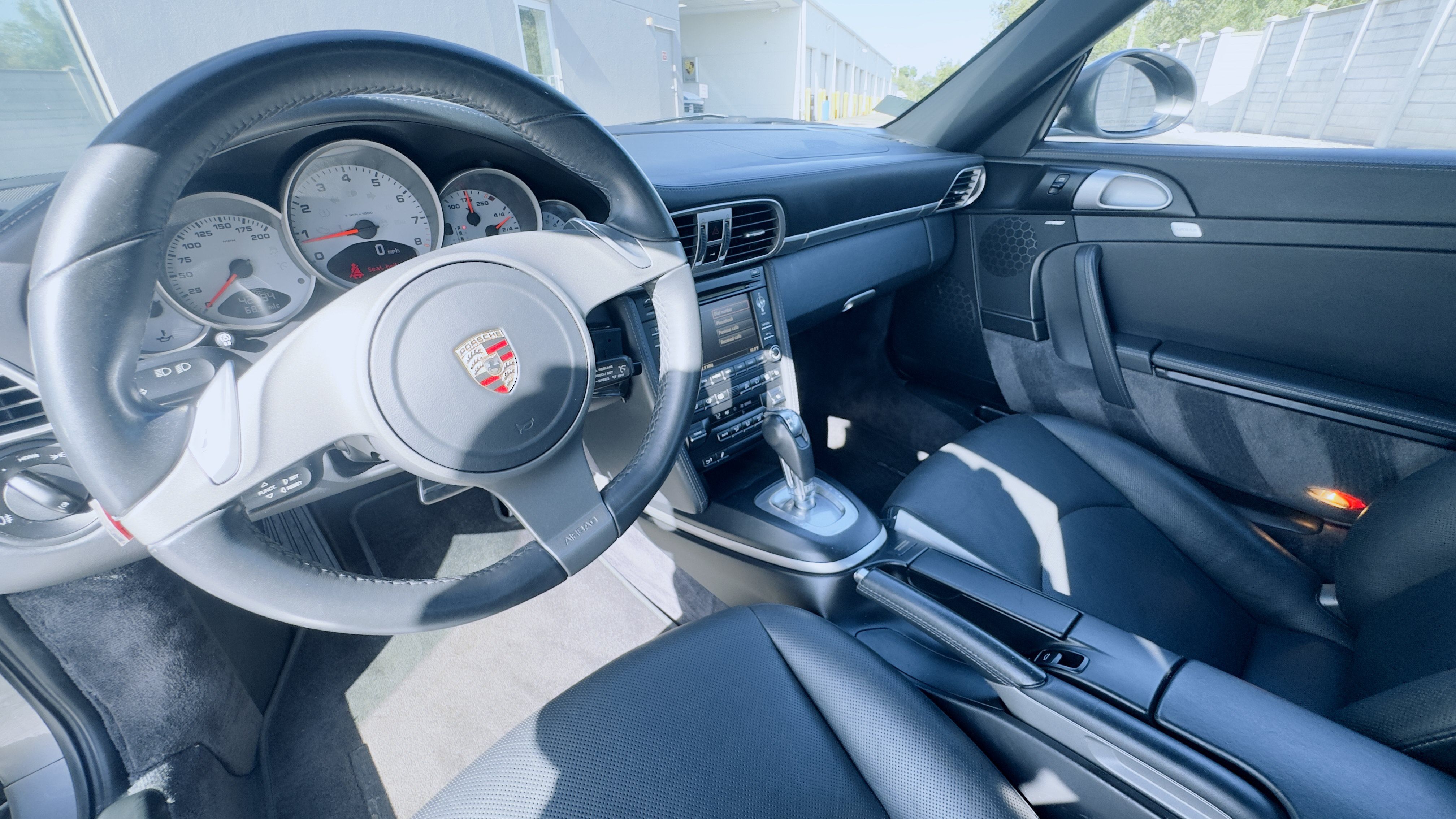 Used 2009 Porsche 911 Carrera S RWD image 11