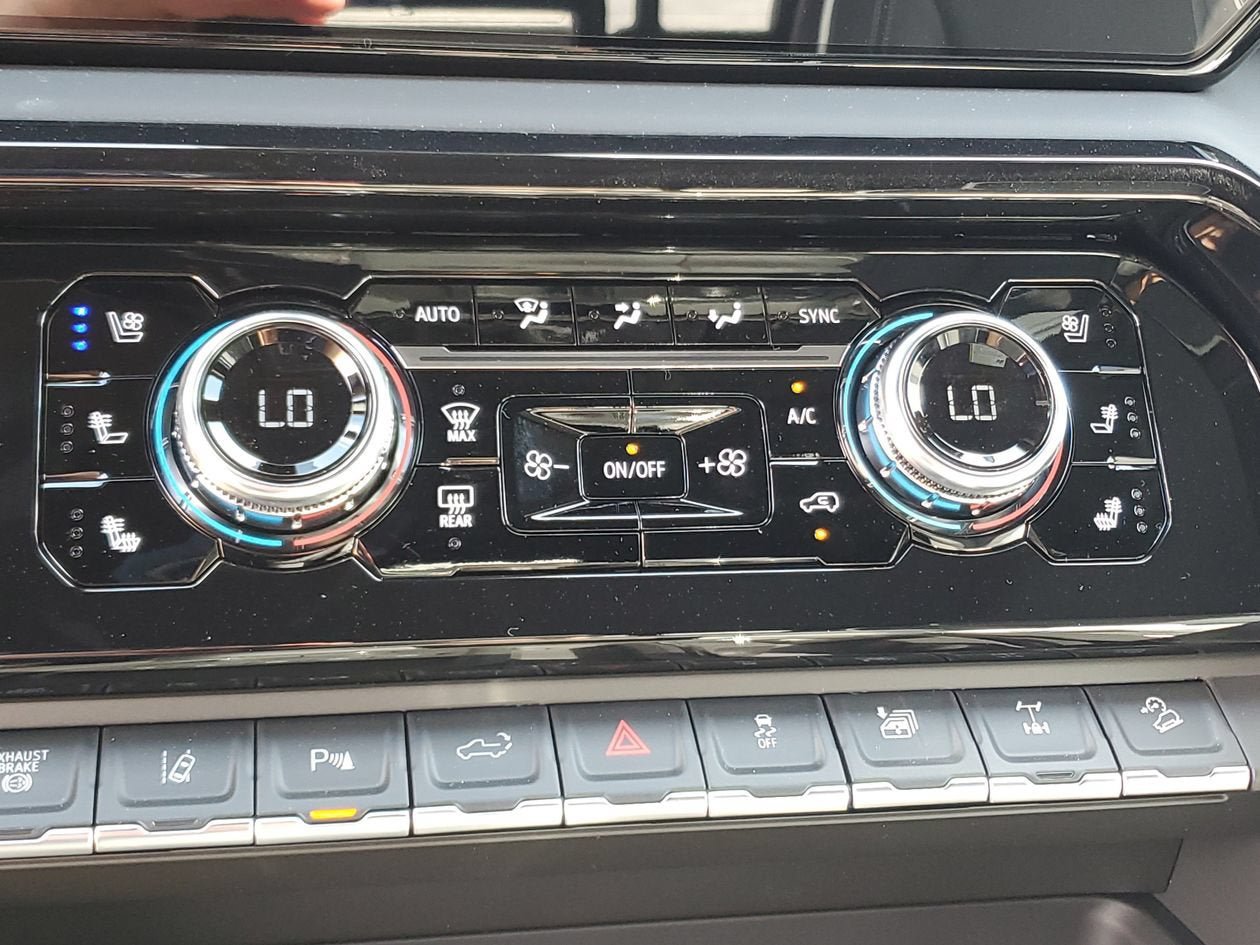 New 2026 GMC Sierra 2500 AT4X AWD/4WD image 24