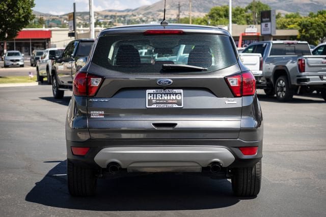 Used 2019 Ford Escape SE FWD image 4