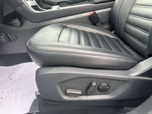 Used 2024 Ford Edge SEL w/ Convenience Package AWD/4WD image 16