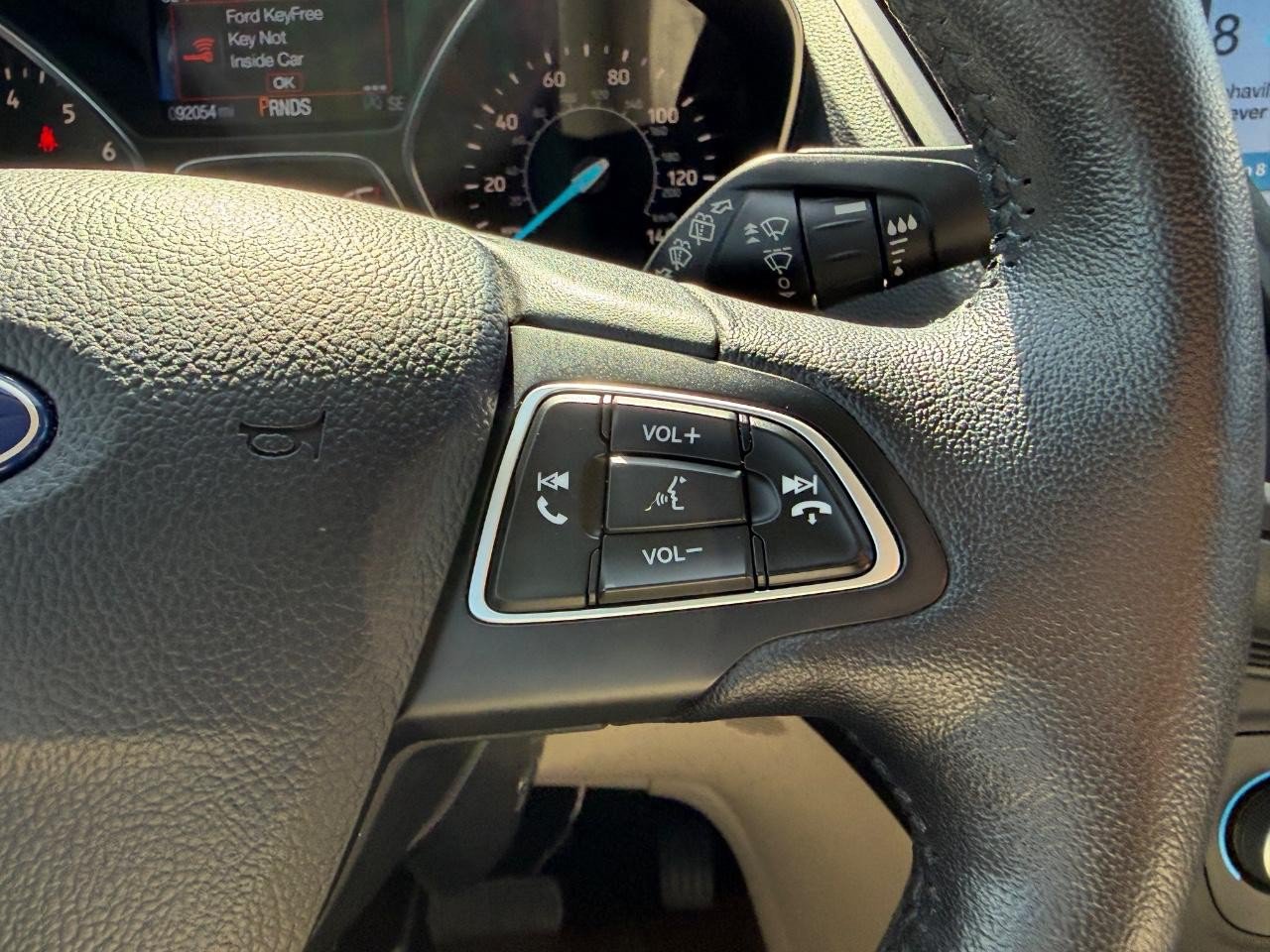 Used 2019 Ford Escape Titanium FWD image 15