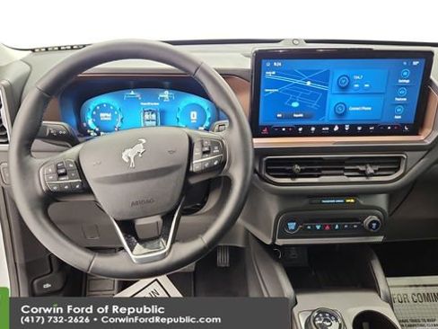 Used 2025 Ford Bronco Sport Outer Banks w/ Outer Banks Tech Package+ image 19