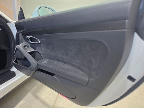 Used 2019 Porsche 911 Carrera 4 GTS image 81