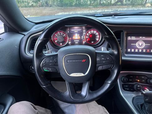 Used 2019 Dodge Challenger R/T image 15