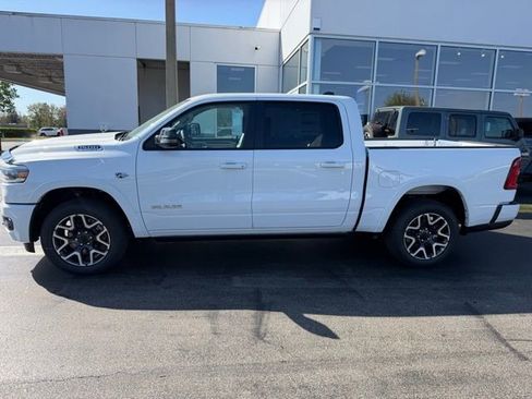 New 2026 RAM 1500 Laramie AWD/4WD image 6