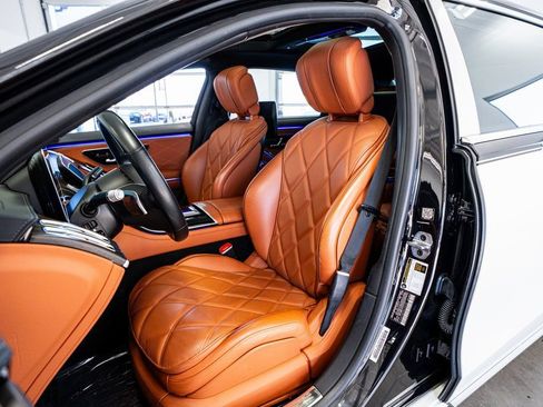 Used 2022 Mercedes-Benz Maybach S 580 4MATIC image 36
