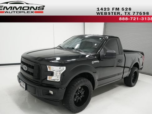 Used 2017 Ford F150 XL w/ Equipment Group 101A Mid RWD image 1