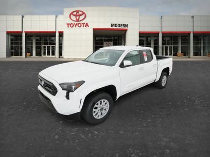 New 2026 Toyota Tacoma SR5