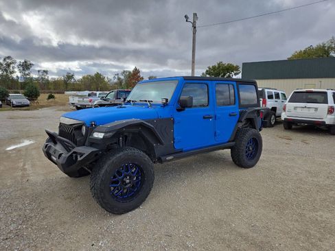 Used 2018 Jeep Wrangler Unlimited Sport S image 4