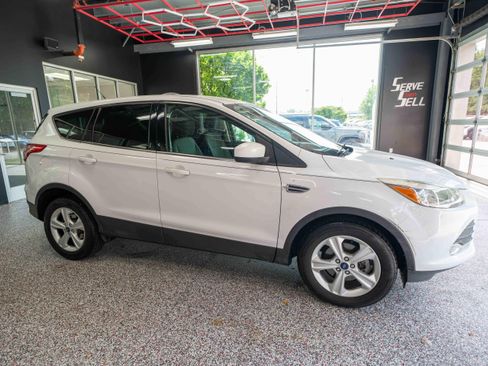 Used 2014 Ford Escape SE FWD image 5