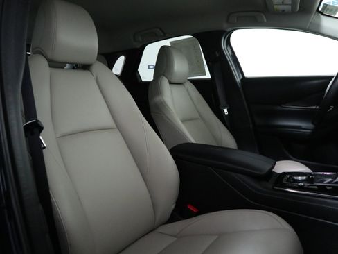 Certified 2023 MAZDA CX-30 AWD 2.5 S w/ Preferred Package image 19